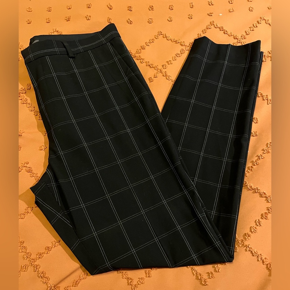 H&M Slim Fit 32